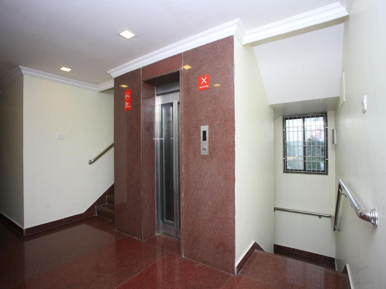 Hotel Oyo 10465 Koyambedu Chennai Extérieur photo
